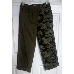 Choosy Pants Mixed Media Duo 2 Tone Cargo Khakis & Camo Oversized Fit Womens 6